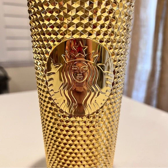 🌟🎰🌟 VENTI Las Vegas Starbucks cup. Gorgeous! Never used! 24oz Gold ṧ℘ᾰԻкʆ⑂! - Picture 4 of 15